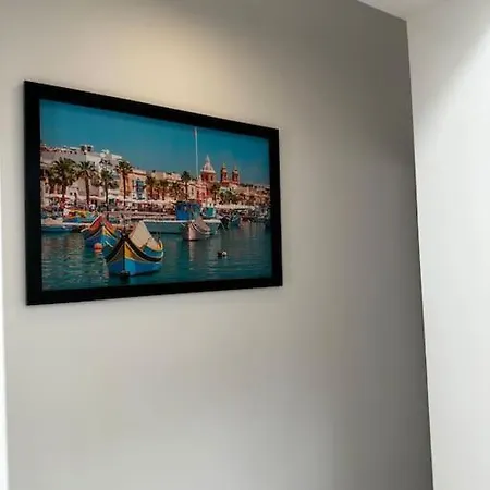 Apartment Duplex Penthouse In Sleeps 6